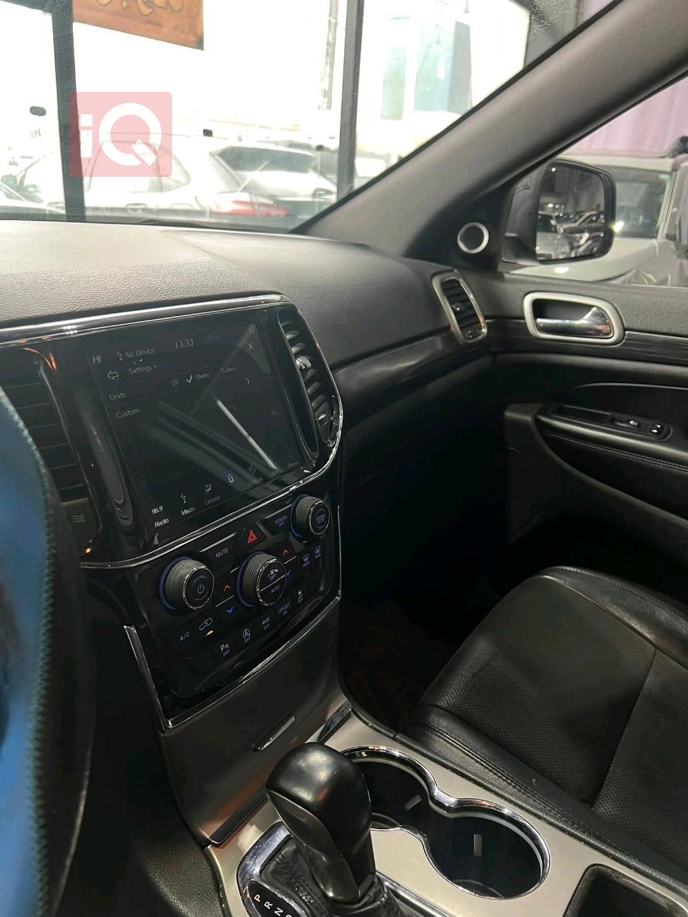 جيب جراند شيروكي